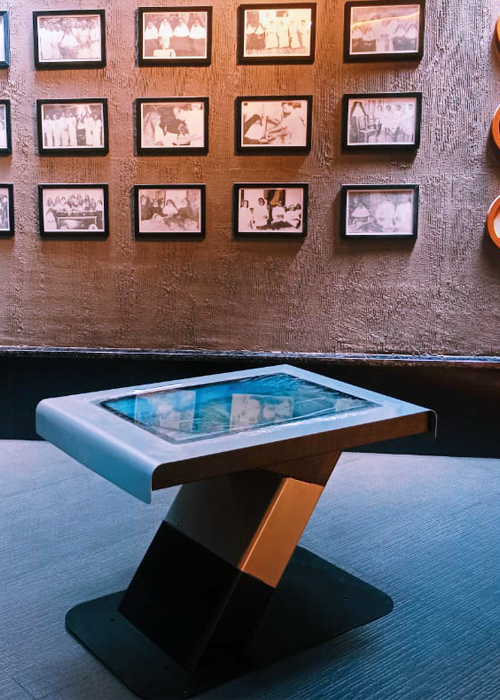 sparsh sks320 interactive touch table